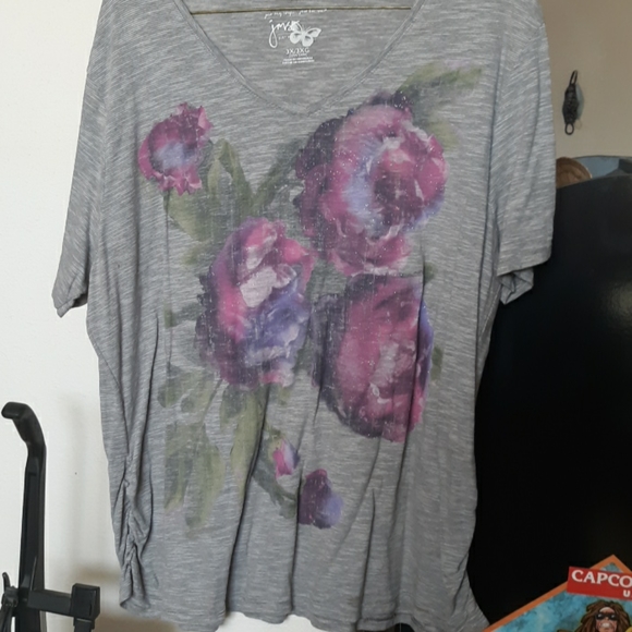 Just My Size Tops - Grey shirt